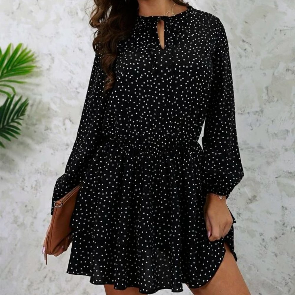 Black/White Polka Dot Dress with Keyhole Neck in S - Picture 1 of 3